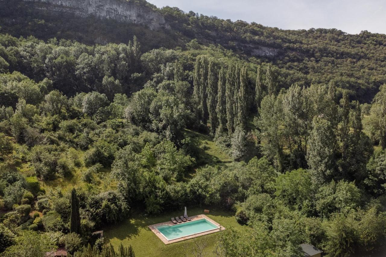 לינה וארוחת בוקר אוטואר Manoir De Laroque Delprat מראה חיצוני תמונה