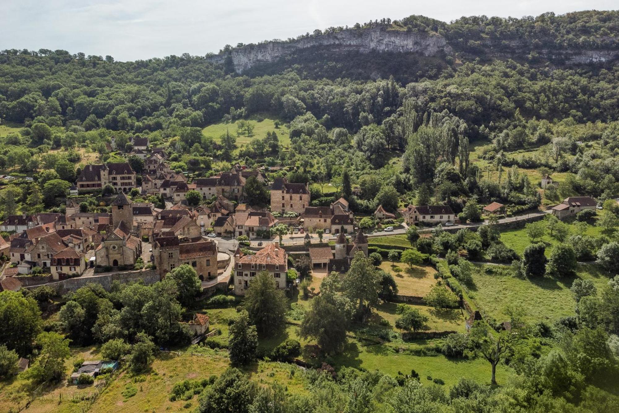 לינה וארוחת בוקר אוטואר Manoir De Laroque Delprat מראה חיצוני תמונה