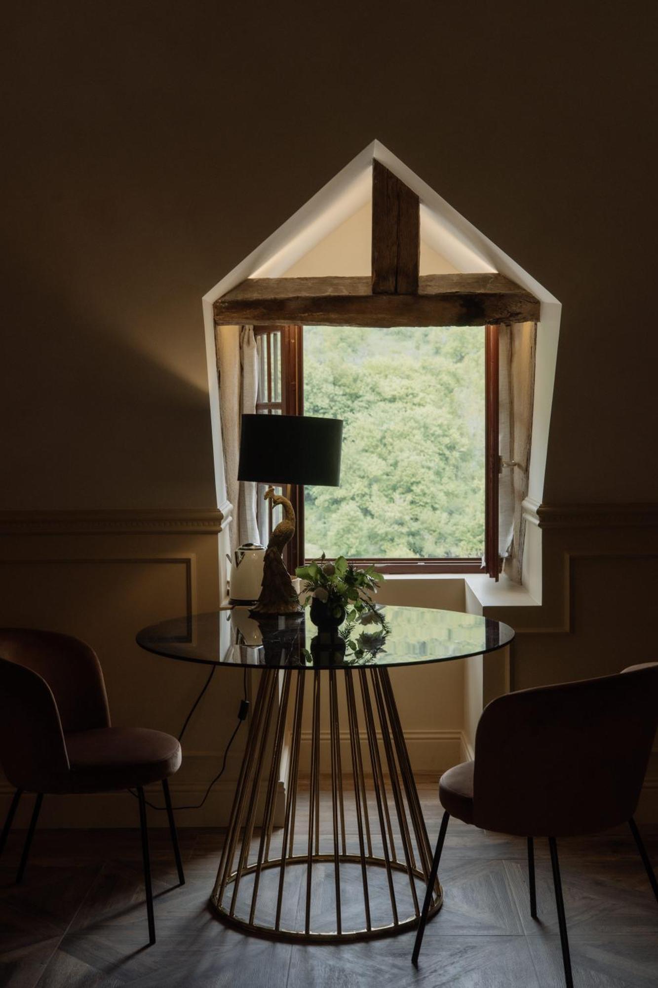 לינה וארוחת בוקר אוטואר Manoir De Laroque Delprat מראה חיצוני תמונה